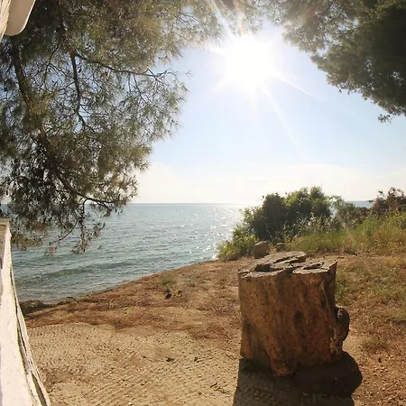 Moriel Seaside Homes Elia Nikitis