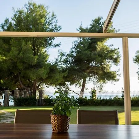 Apartment Moriel Seaside Homes Elia Nikitis