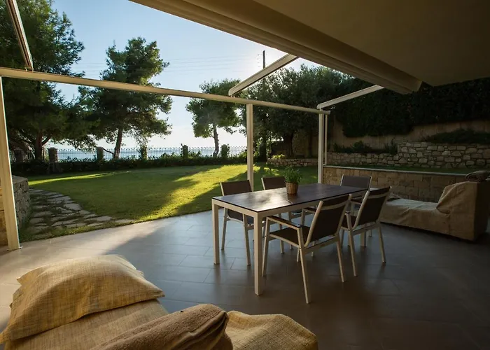 Moriel Seaside Homes Elia Nikitis