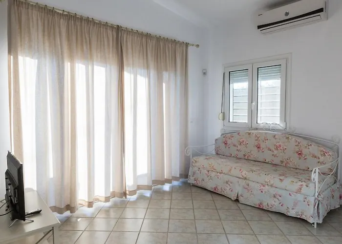 Moriel Seaside Homes *