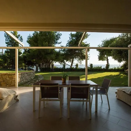 Moriel Seaside Homes Appartamento Elia Nikitis